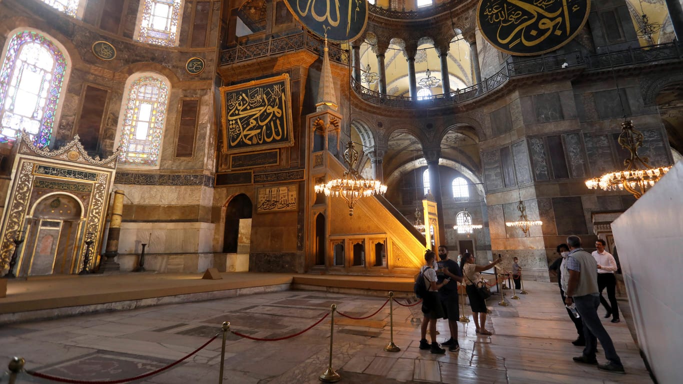 Das Innere der Hagia Sophia: Die einstige Kirche ging dem Christentum bereits zweimal verloren.