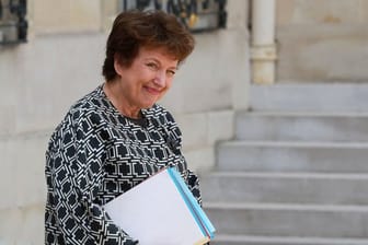 Die französische Kulturministerin Roselyne Bachelot muss sich als Krisenmanagerin bewähren.