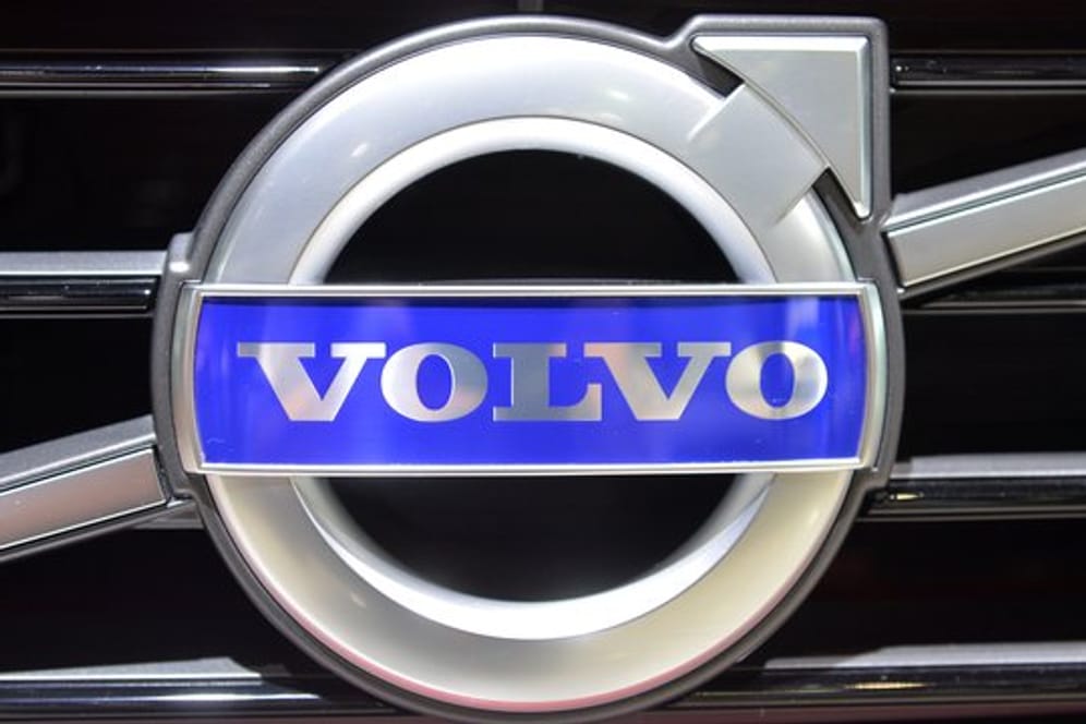Volvo ruft weltweit 370.