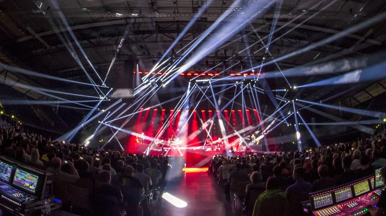 Konzert in der Arena Leipzig: Bei einem Auftritt wollen Forscher der Uniklinik Halle mehr über Großveranstaltungen in Corona-Zeiten herausfinden. (Archivbild)