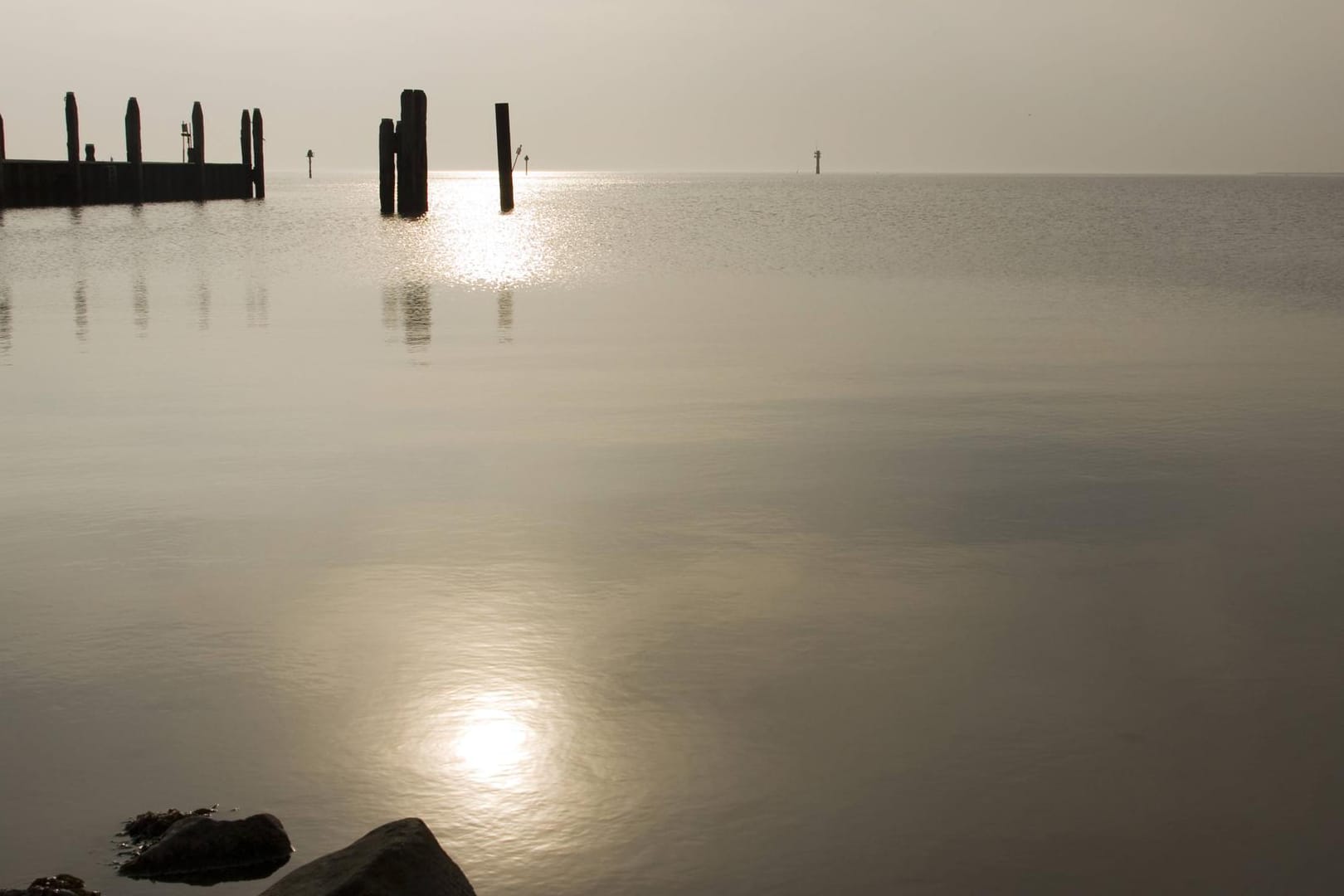 Niederländische Nordseeinsel: Die Küste vor Ameland.