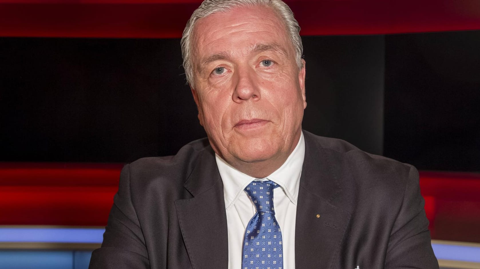 Klaus Reinhardt: Der Ärztepräsident fordert eine Cluster-Isolierung zur Eindämmung der Corona-Pandemie.