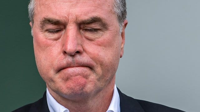 Will auch weiter zu Fußballspielen von Schalke gehen: Clemens Tönnies. Will auch weiter zu Fußballspielen von Schalke gehen: Clemens Tönnies.