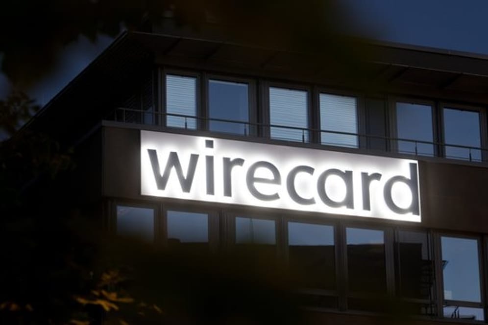 Der Schriftzug von Wirecard an der Firmenzentrale des Zahlungsdienstleisters.