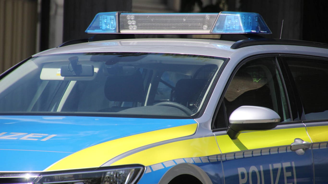 Hessen: Nahe Offenbach wurde die Leiche eines 48-Jährigen im Main gefunden. Die Polizei geht von einem Unglücksfall aus.
