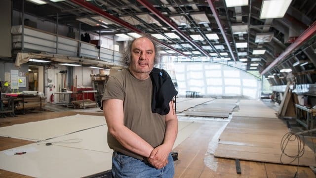 Matthias Lilienthal verabschiedet sich nach einer bewegten Zeit als Intendant der Münchner Kammerspiele. Matthias Lilienthal verabschiedet sich nach einer bewegten Zeit als Intendant der Münchner Kammerspiele.
