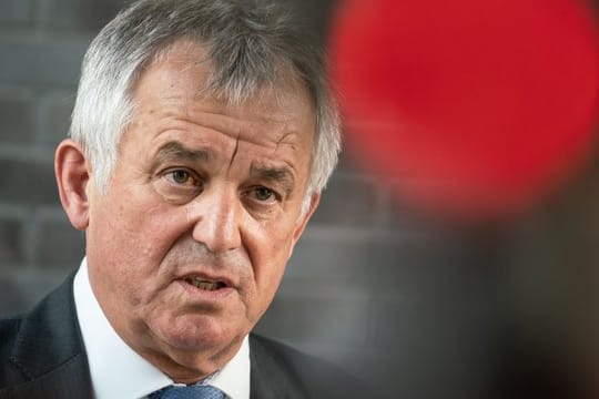 Nach Krawallen auf Frankfurter Opernplatz