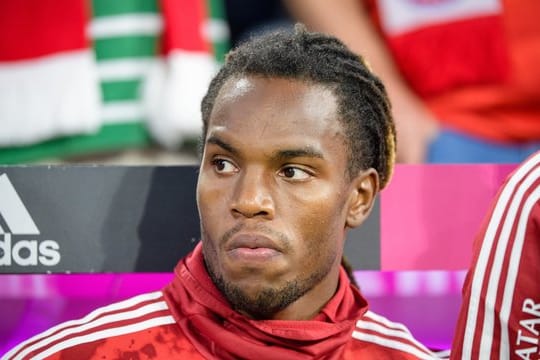 Ex-Bayern-Star Renato Sanches hat sich mit dem Coronavirus infiziert.