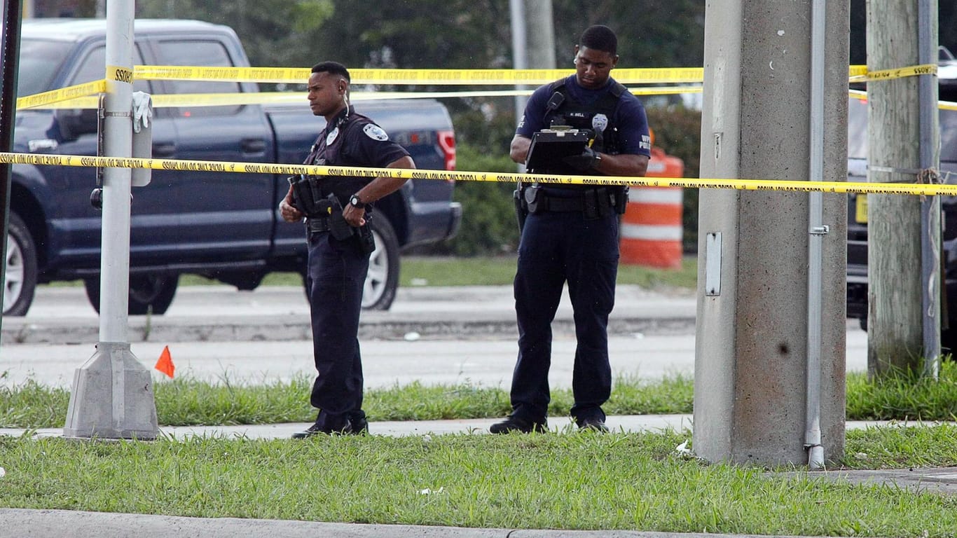 Florida: An einem See sind drei Männer getötet worden. Die Polizei ermittelt. (Symbolbild)
