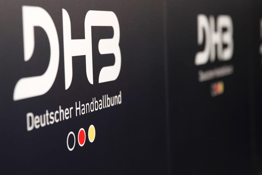 Das Logo des Deutschen Handball-Bundes (DHB) (Symbolbild): Die Saisonstart der 3. Liga Damen steht nun fest.