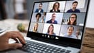 Videokonferenz mit Freunden und Familie: Microsoft Teams ist eine Büro-Software, kann aber auch für den Heimgebrauch nützlich sein.