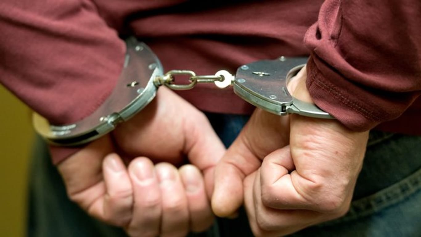 Anti-Mafia-Razzia: In Italien und der Schweiz haben die Polizeibehörden Dutzende Verdächtige festgenommen. (Symbolfoto)