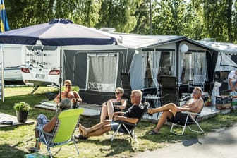 Campen: Wegen der Corona-Krise machen viele Deutsche Urlaub im Zelt oder Wohnmobil.