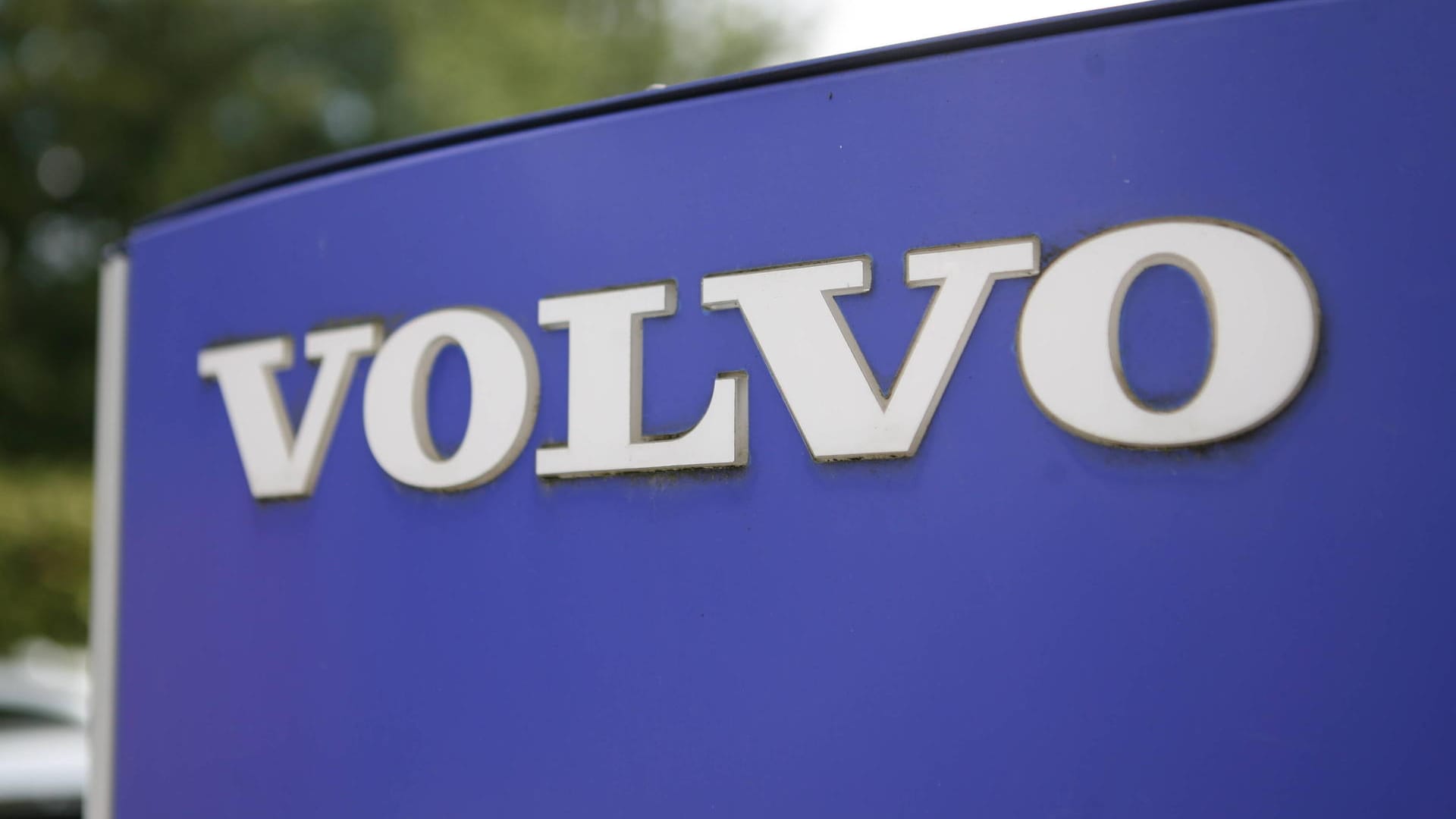 Volvo: Nach einem zufriedenstellenden Gewinn im letzten Jahr, muss der schwedische Autohersteller aktuell Minuszahlen hinnehmen.