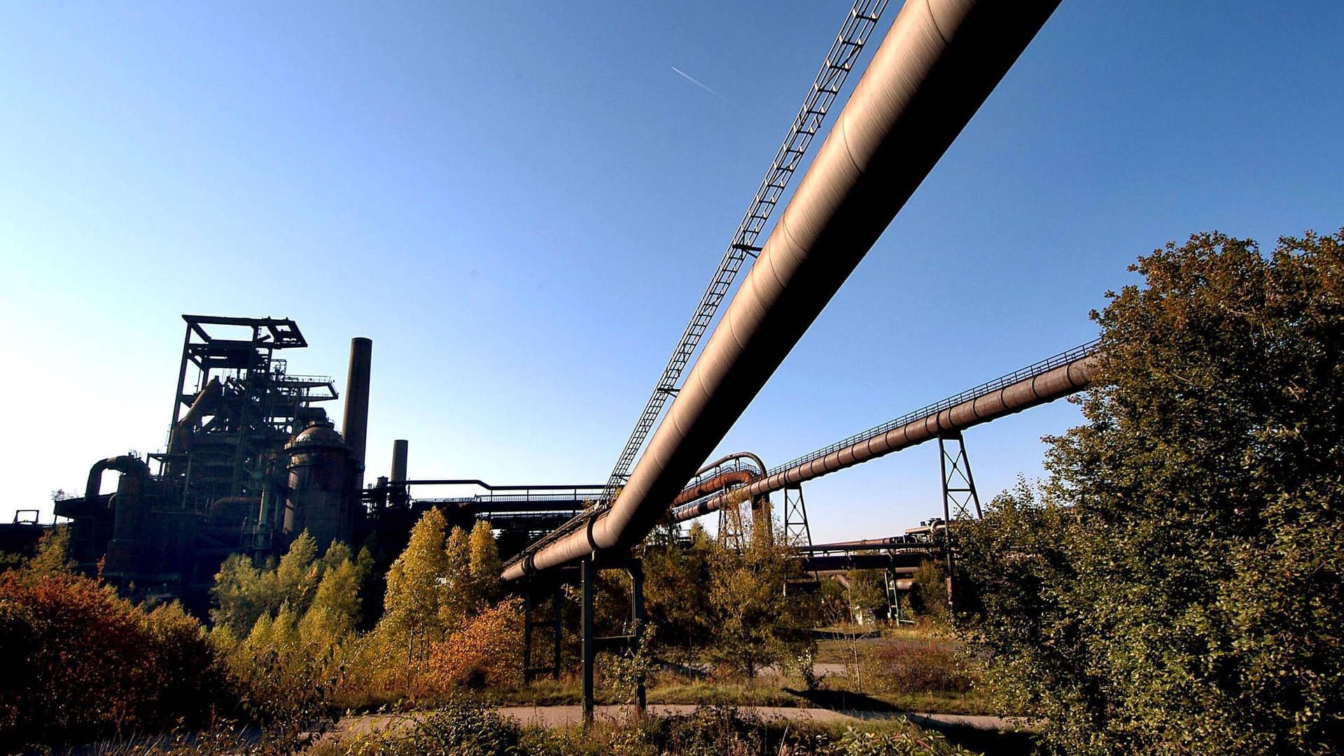 Rohrleitungen der stillgelegten Zeche Phoenix: In Dortmund sind unter der Erde unbekannte Leitungen gefunden worden. Sie könnten aus der Bergbau-Zeit stammen.