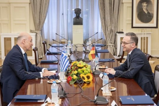 Bundesaußenminister Heiko Maas zu Gast bei seinem griechischen Amtskollege Nikos Dendias in Athen.