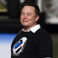 Elon Musk: Für seine Automarke Tesla möchte er in Deutschland ein Werk bauen.