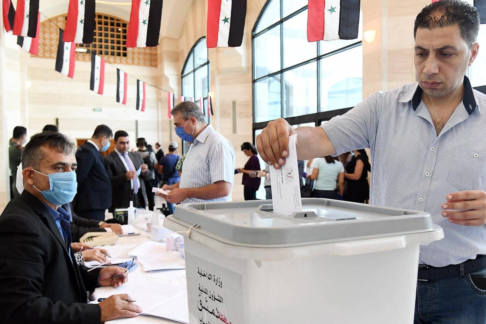 Syrien: Bei den Parlamentswahlen hat die herrschende Partei von Assad gewonnen.