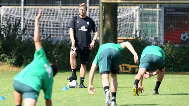 Weder-Trainer Florian Kohfeldt startet in Bremen am 3. Weder-Trainer Florian Kohfeldt startet in Bremen am 3.