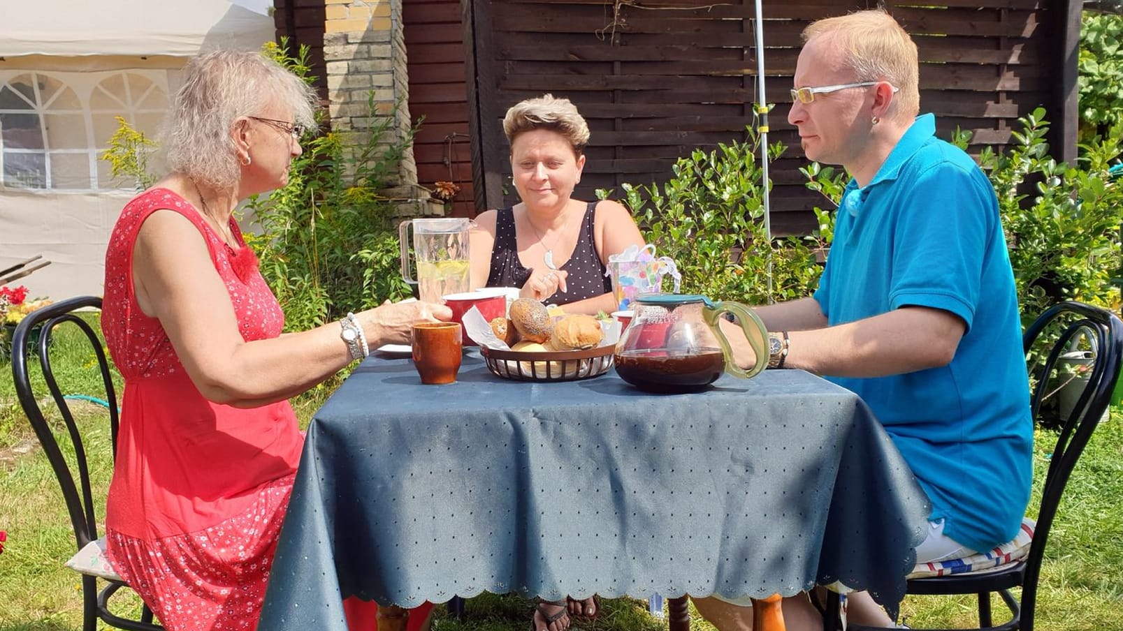 Mutter Sigrid, Elvira und Heiko: Mit ihr kam es noch nicht zum Kuss für den "Schwiegertochter gesucht"-Kandidaten.