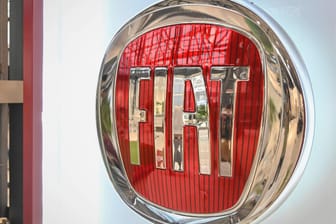 Fiat: Der Fahrzeughersteller soll bei einigen Modellen eine Abschalteinrichtung bei der Abgasreinigung montiert haben.