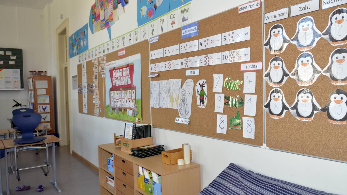 Klassenzimmer einer Münchner Schule (Symbolbild): Lehrer sollen in Bayern künftig auch ohne Lehramtsstudium unterrichten dürfen.