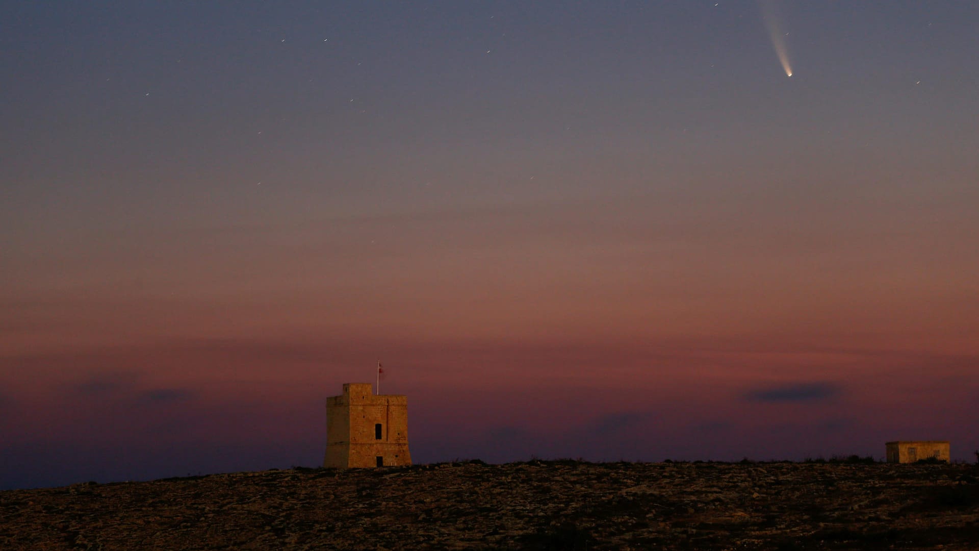 Der Komet Neowise ist über Malta zu sehen: Am frühen Morgen ist der Himmelskörper am besten zu erkennen.