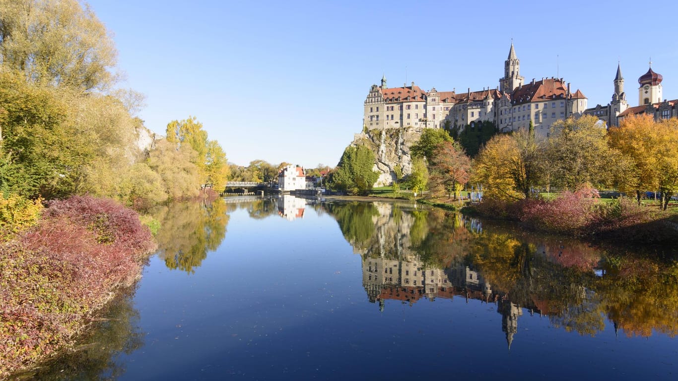 Schloss Sigmaringen an der Donau: Der Fluss wurde zeitweise durch Altöl verschmutzt.