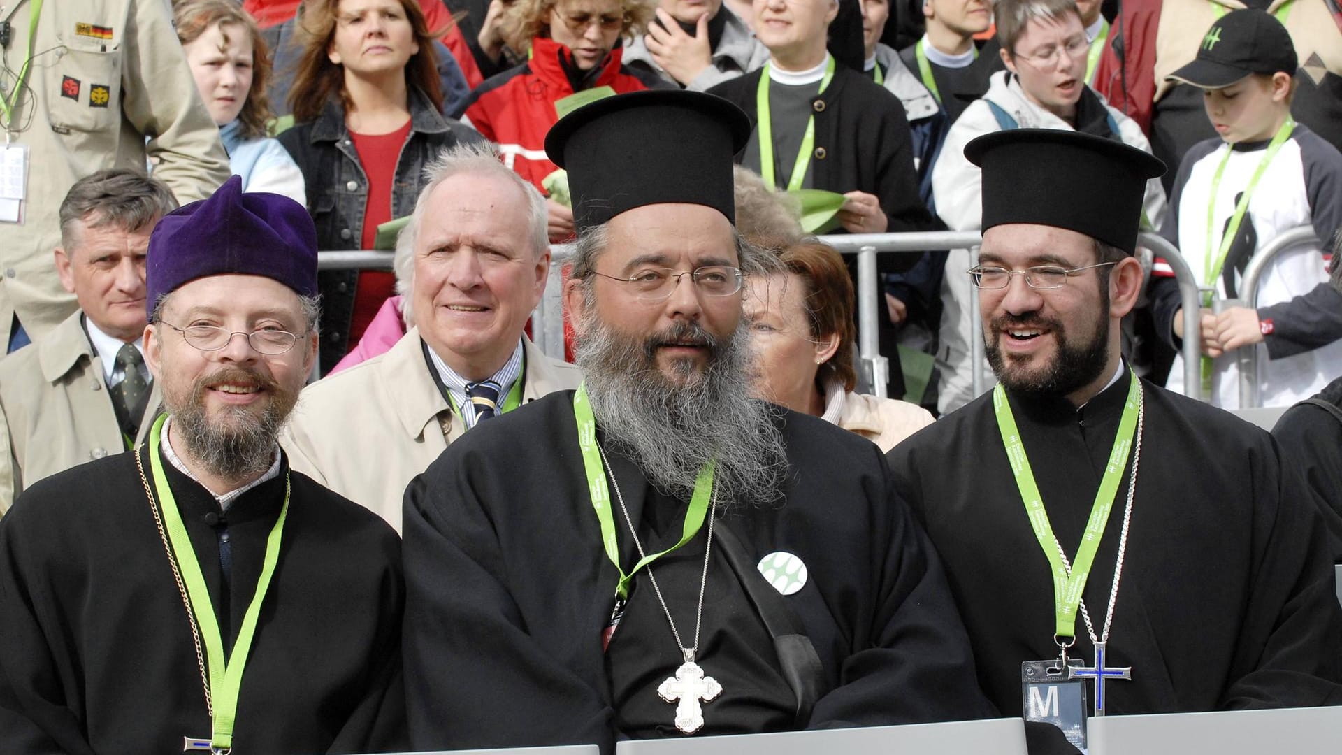 Orthodoxe Priester beim Eröffnungsgottesdienst zum 96. Deutschen Katholikentag in Saarbrücken. Immer weniger Menschen wollen Priester werden.