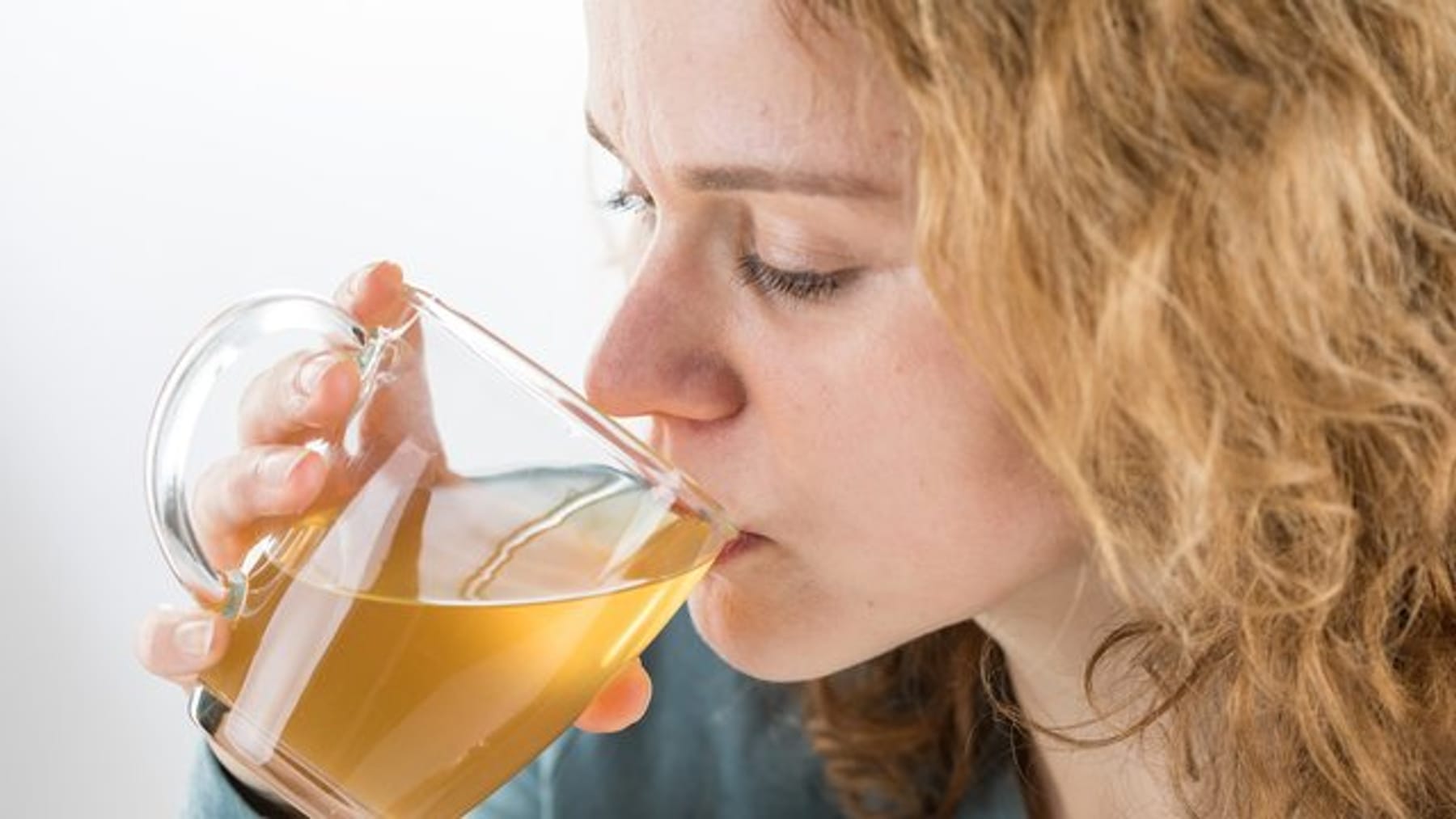 Heilsam und lecker: Diese Kräuter helfen gegen Magenbeschwerden