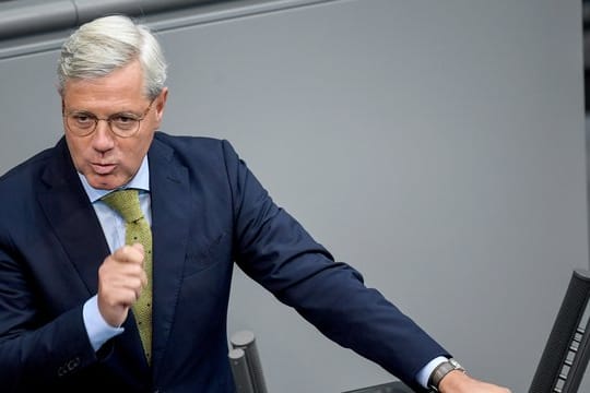 Norbert Röttgen (CDU) ist einer von mehreren Bewerbern um die Nachfolge von CDU-Chefin Annegret Kramp-Karrenbauer.