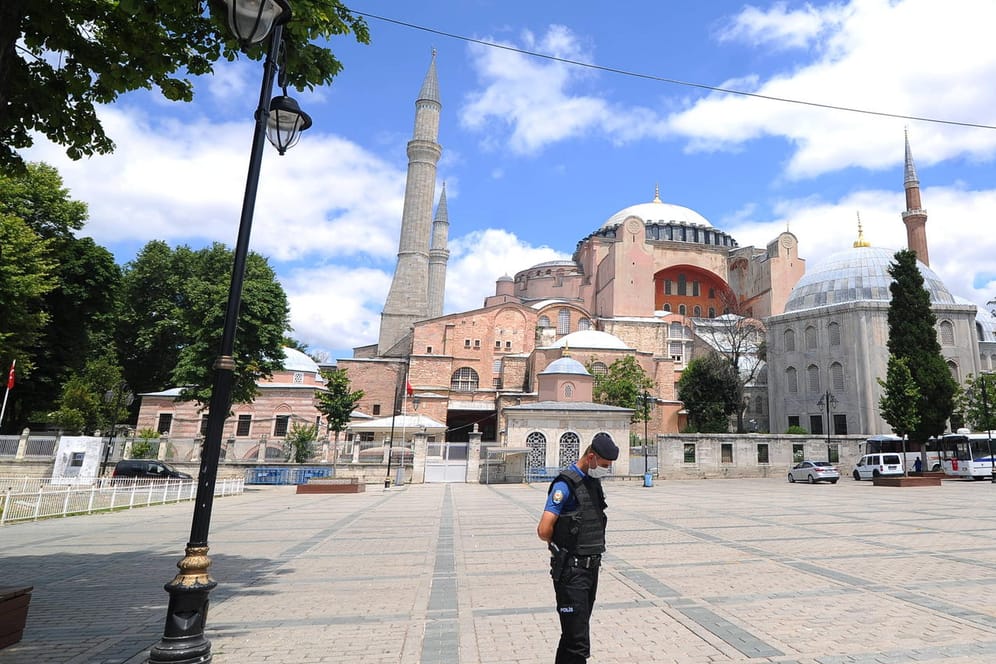 Hagia Sophia in Istanbul: Das Museum wird ab diesem Freitag wieder als Moschee genutzt.