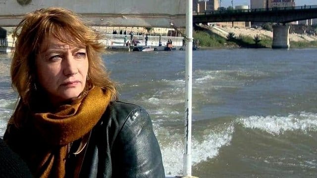 Die entführte deutsche Kulturvermittlerin Hella Mewis ist wenige Tage nach ihrer Entführung im Irak wieder frei. Die entführte deutsche Kulturvermittlerin Hella Mewis ist wenige Tage nach ihrer Entführung im Irak wieder frei.