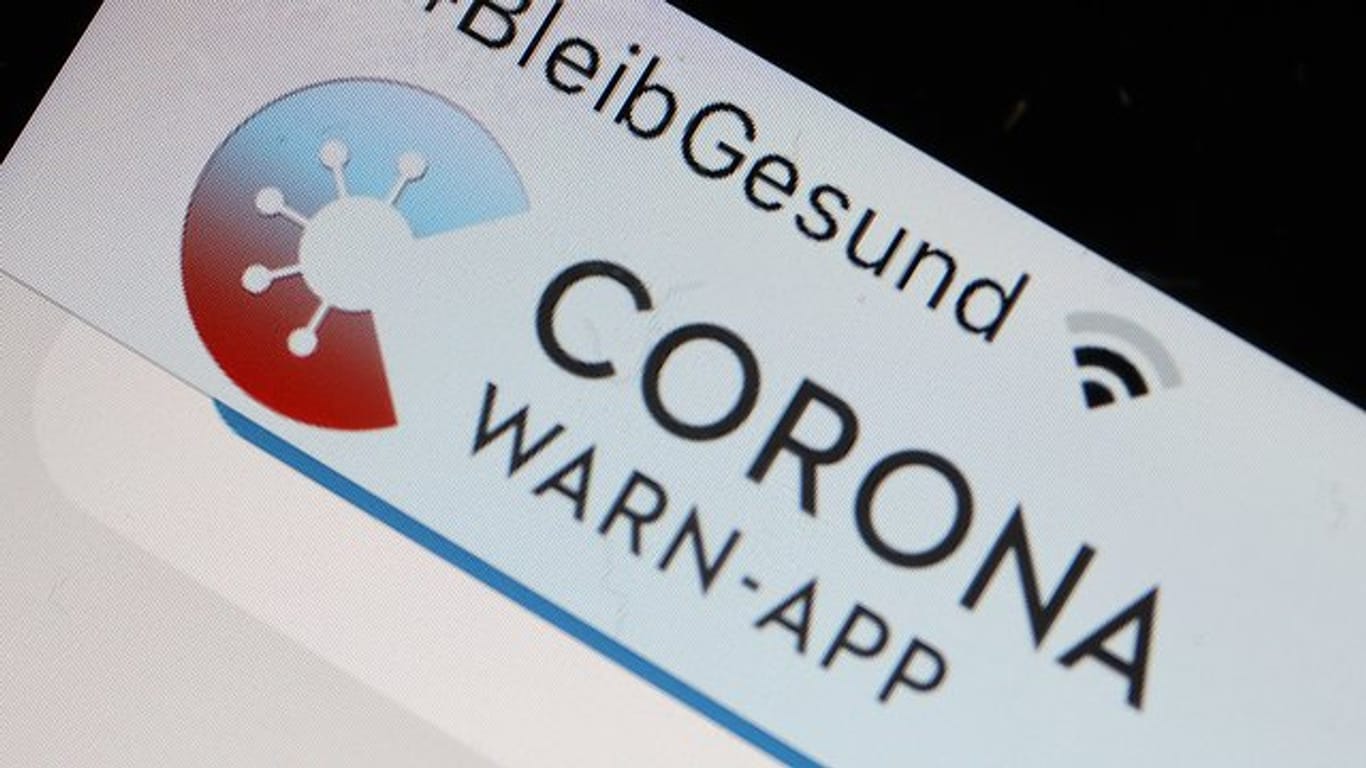Die Corona-Warn-App soll helfen, Infektionsketten nachzuverfolgen und zu unterbrechen.