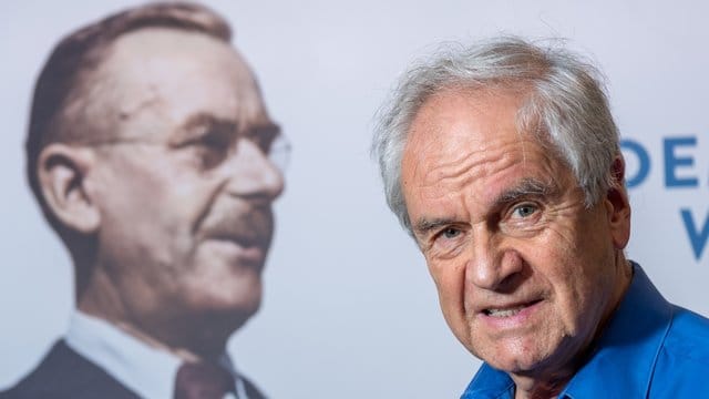Frido Mann, der Enkel des Literaturnobelpreisträgers Thomas Mann, hatte es nicht immer leicht mit seinem Großvater. Frido Mann, der Enkel des Literaturnobelpreisträgers Thomas Mann, hatte es nicht immer leicht mit seinem Großvater.