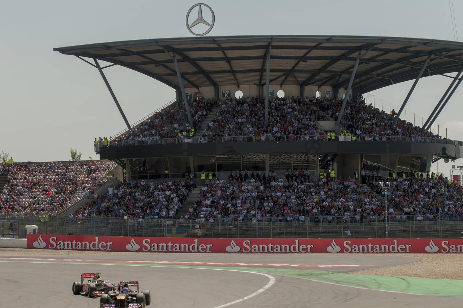 Legendäre Rennstrecke in der Eifel: Auf dem Nürburgring wurden zwischen 1984 und 2013 Formel-1-Rennen ausgetragen.