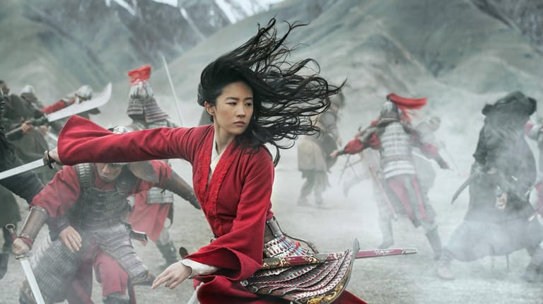"Mulan": Yifei Liu spielt die Titelheldin im Remake.