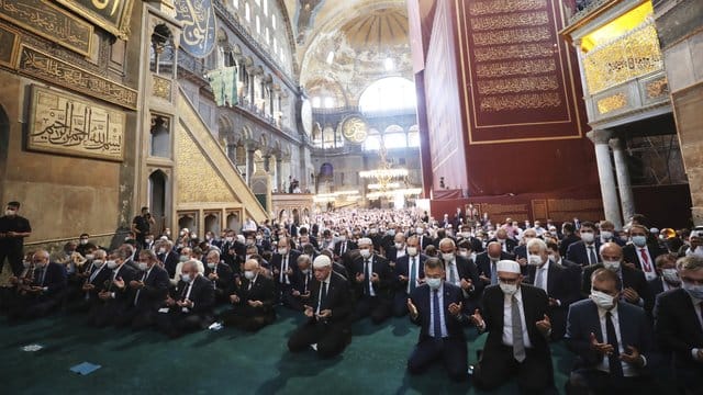 Recep Tayyip Erdogan (m. Recep Tayyip Erdogan (m.