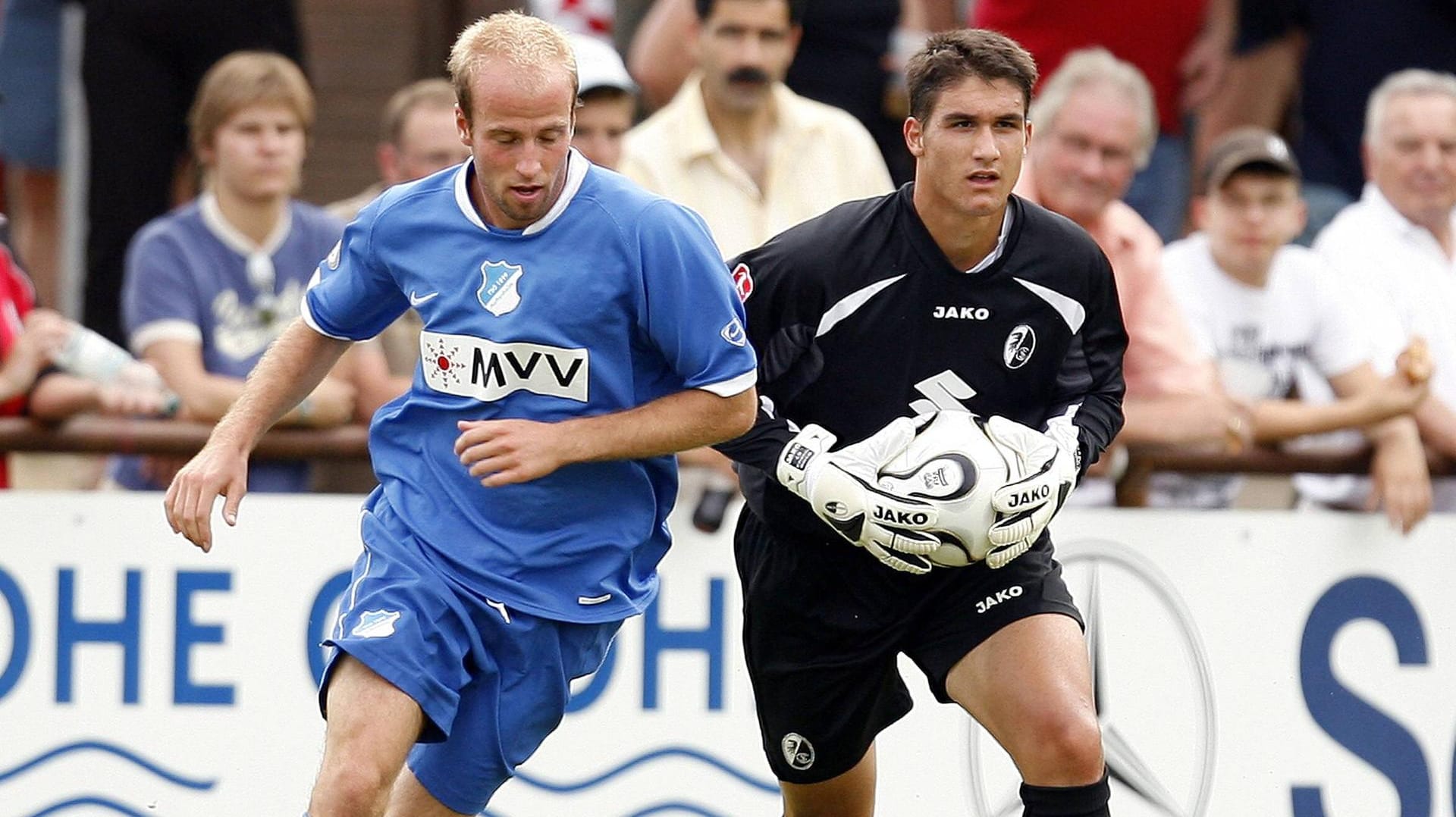 Als Spieler wurde Sebastian Hoeneß (l.) bei 1899 Hoffenheim nicht glücklich, machte in der Saison 2006/07 nur drei Partien und verließ den Klub dann wieder.