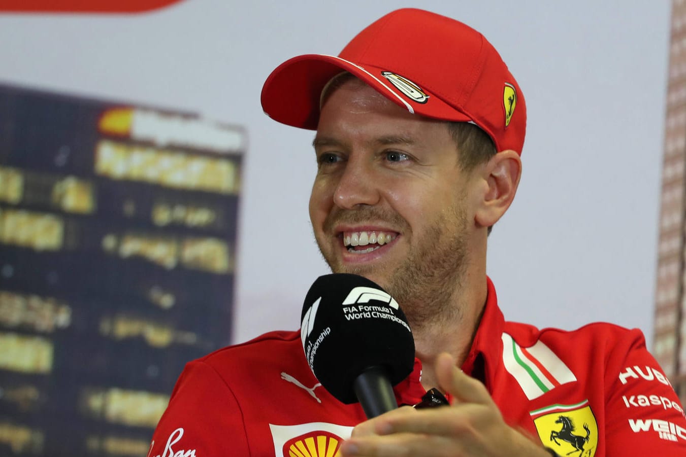 Sebastian Vettel: Der vierfache Weltmeister blickt mit Spannung und Vorfreude auf das Nürburgring-Comeback.