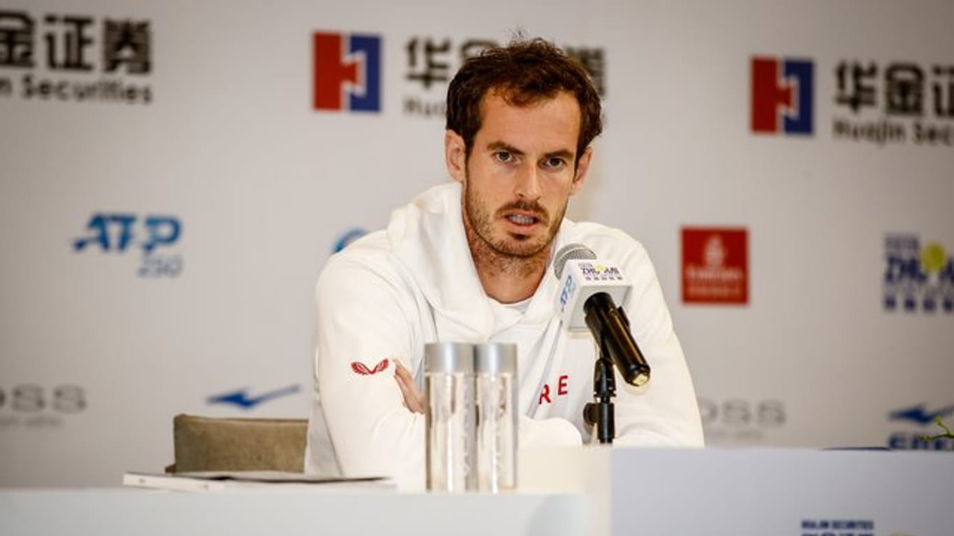 Andy Murray, Tennisprofi aus Großbritannien, spricht 2019 bei einer Pressekonferenz.
