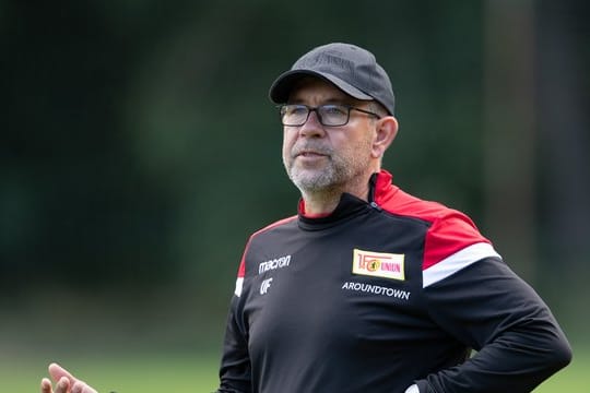Startet mit Union Berlin mit Tests und Untersuchungen in die neue Saison: Trainer Urs Fischer.