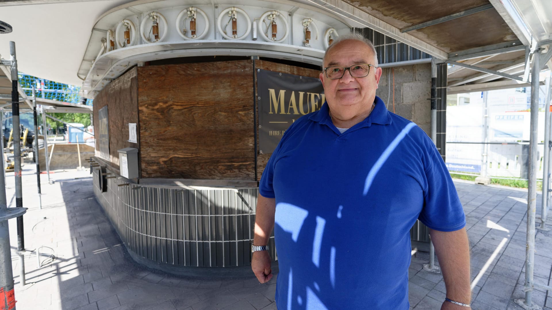 Jürgen Rausch, ehemaliger Betreiber des "Bundesbüdchens": Der Kiosk geht auf seine Mutter zurück.