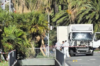 Der Tatort nach dem Terroranschlag in Nizza im Jahr 2016: Frankreich wurde in den vergangenen Jahren immer wieder von Attentaten heimgesucht.