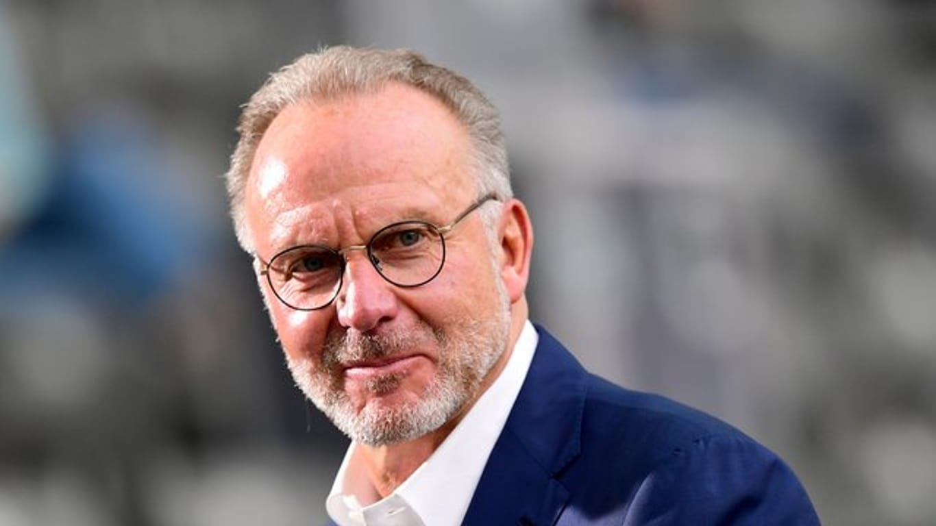 FC-Bayern-Boss Karl-Heinz Rummenigge will angesichts des engen Spielplans die Kadergröße anpassen.