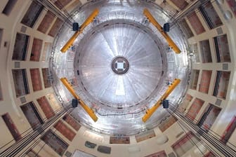 Innenansicht des Forschungsreaktors ITER: 2025 soll das Projekt den Betrieb aufnehmen.