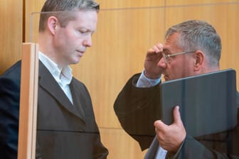Angeklagter Stephan Ernst: Der mutmaßliche Mörder Walter Lübckes will nicht mehr mit seinem Pflichtverteidiger zusammenarbeiten.