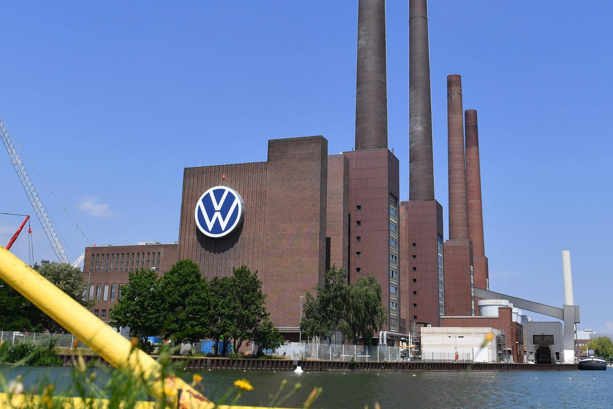 VW-Kraftwerk in Wolfsburg (Symbolbild): Ein Verfahren gegen vier Manager des Konzerns wurde eröffnet. VW-Kraftwerk in Wolfsburg (Symbolbild): Ein Verfahren gegen vier Manager des Konzerns wurde eröffnet.