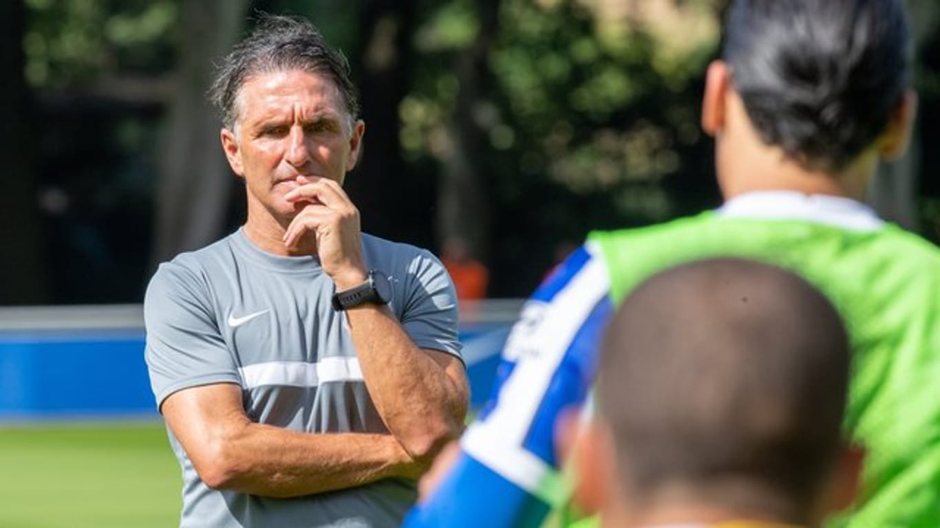 Hat mit Hertha das Training wieder aufgenommen: Coach Bruno Labbadia.