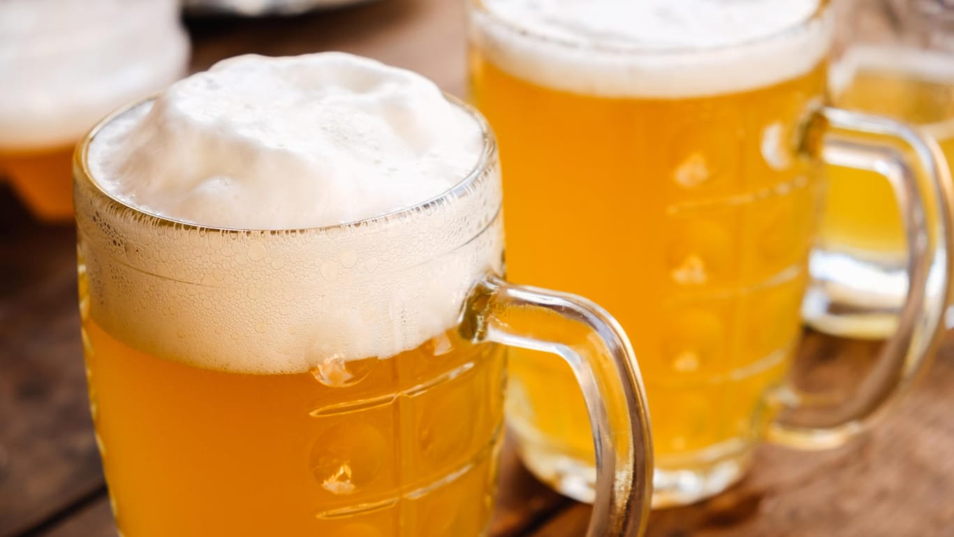 Radler: Die Mischung aus Bier und Zitronenlimonade ist besonders im Sommer beliebt.